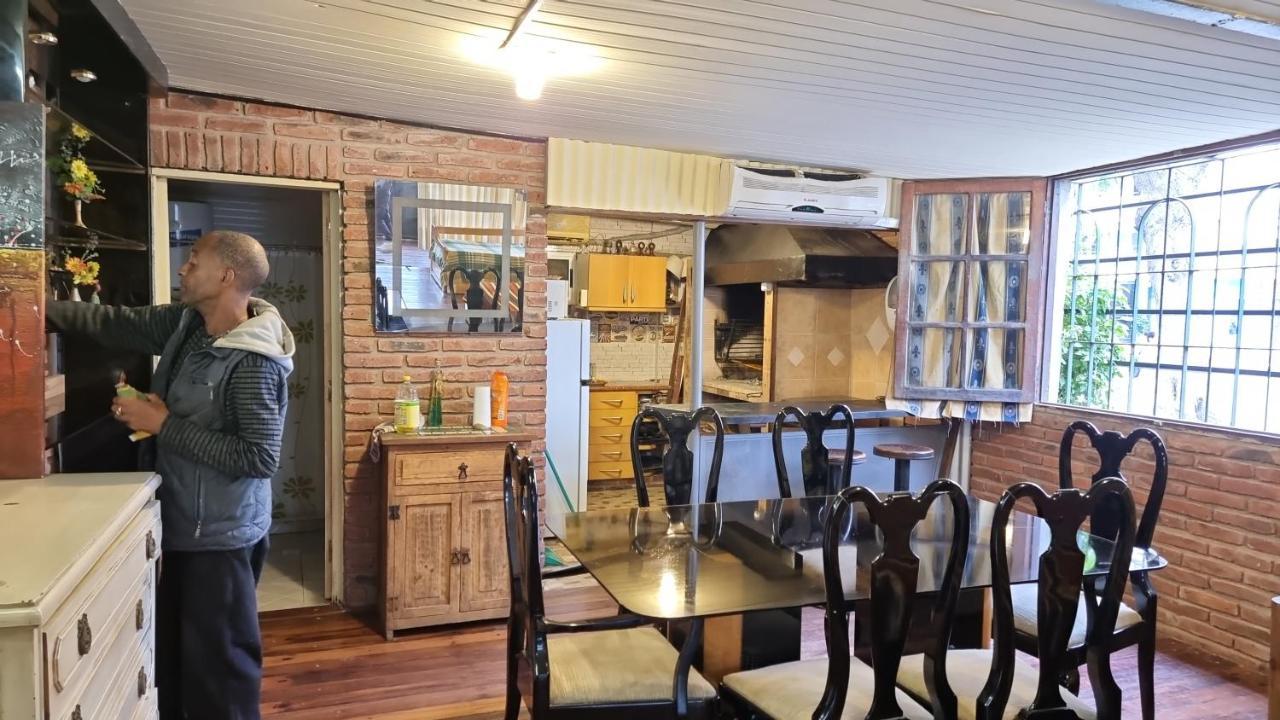 Loft Casa Dos Pisos Con Garage Pocitos Playa 4 Personas Сasa de vacaciones