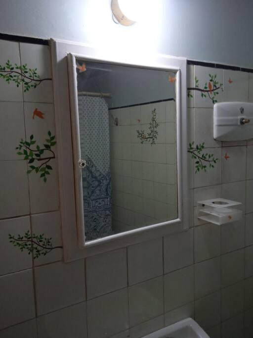 Apartamento Retro, Comodo Y Muy Luminoso. Montevideo