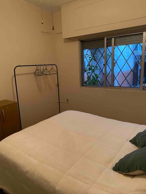 Independiente En Alquiler En Casa De Familia Montevideo