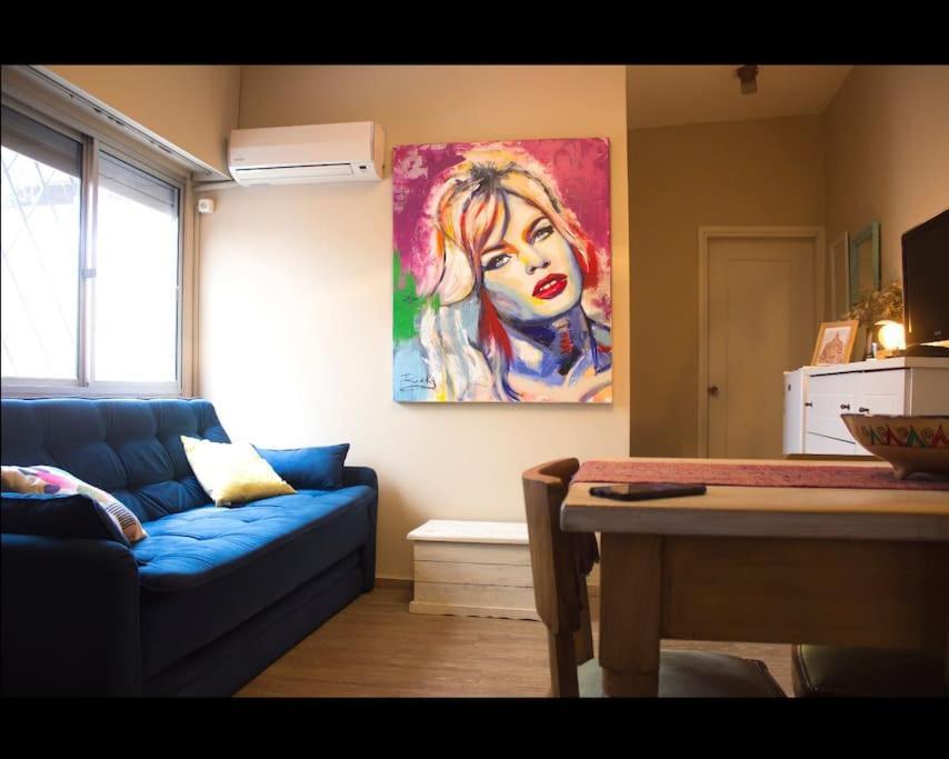 Independiente En Alquiler En Casa De Familia Apartamento