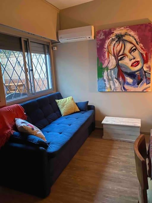 Independiente En Alquiler En Casa De Familia Apartamento