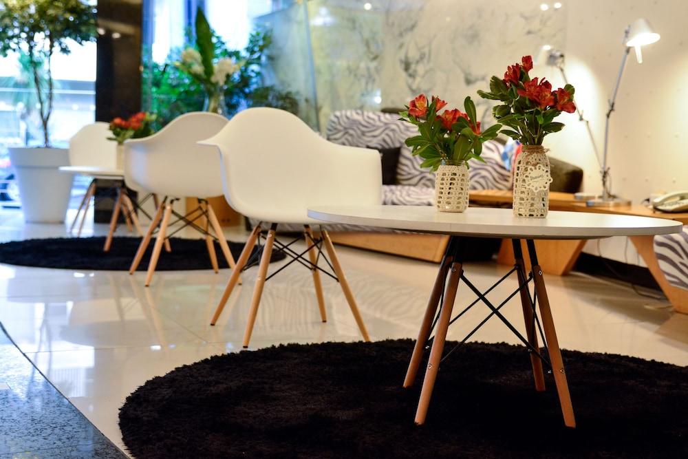 Pocitos Plaza 4* Montevideo