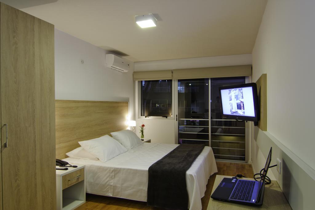 Massini 3*