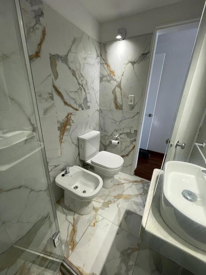 Apartamento Super Luminoso En Punta Carretas *