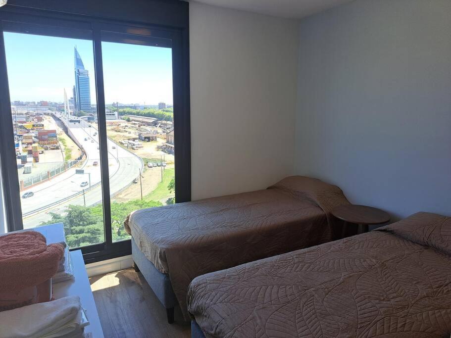2 Dormitorios, Parking, ¡nuevo! Apartamento Montevideo