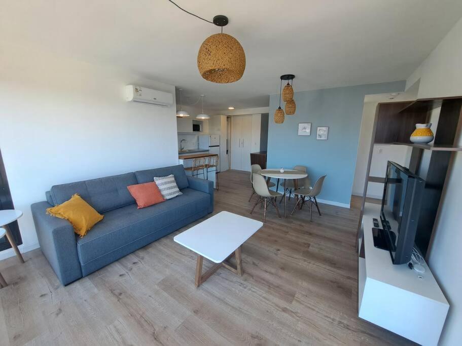 Apartamento 2 Dormitorios, Parking, ¡nuevo! Montevideo