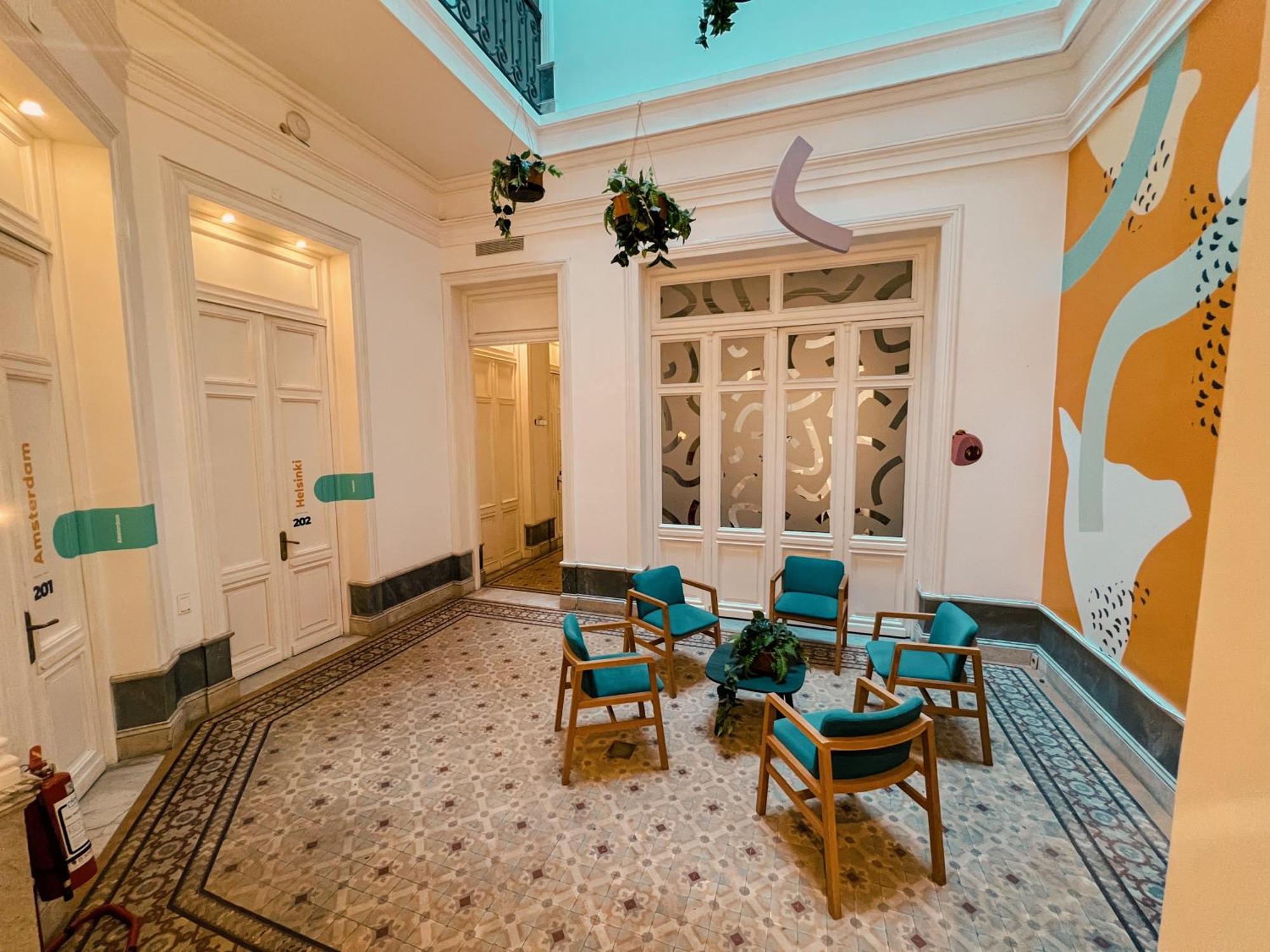 Hotel El Viajero Downtown Hostel&suites