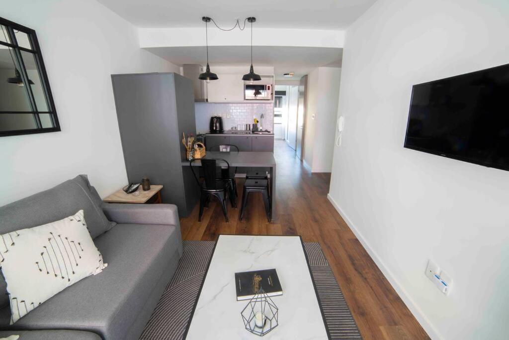 Apartamento Moderno Super Equipado ! Montevideo
