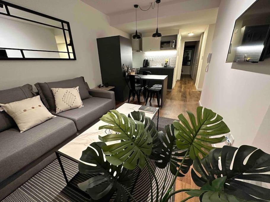 Apartamento Moderno Super Equipado ! *