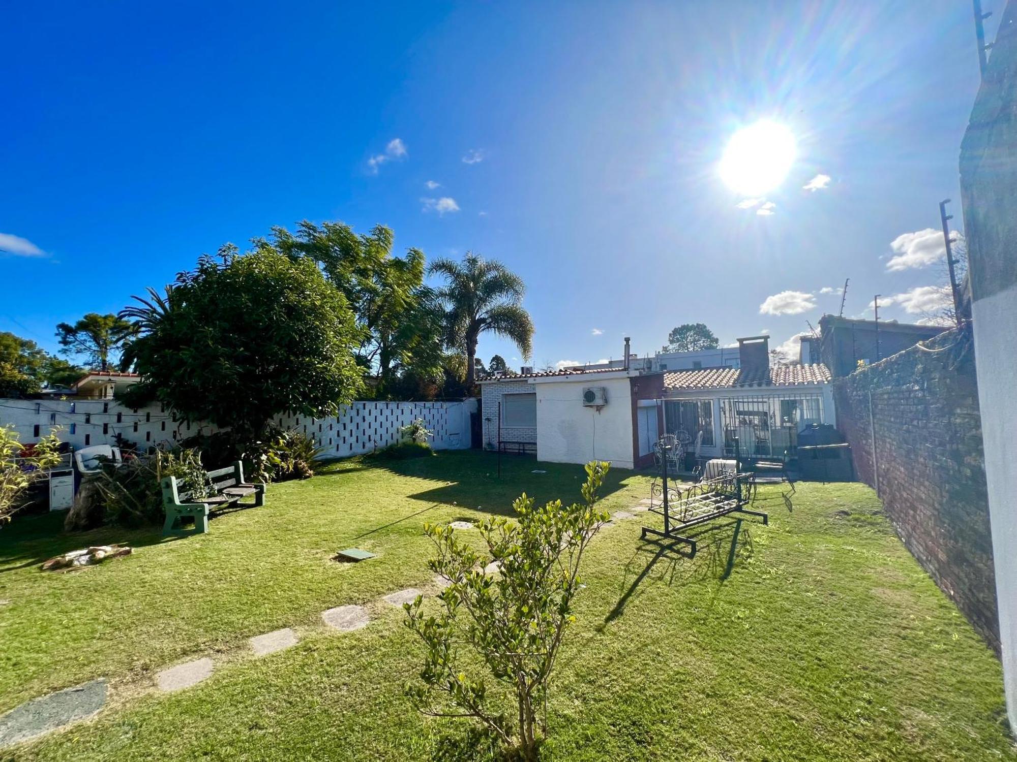 En Carrasco Sur, Cerca Del Aeropuerto Y La Rambla Apartamento *