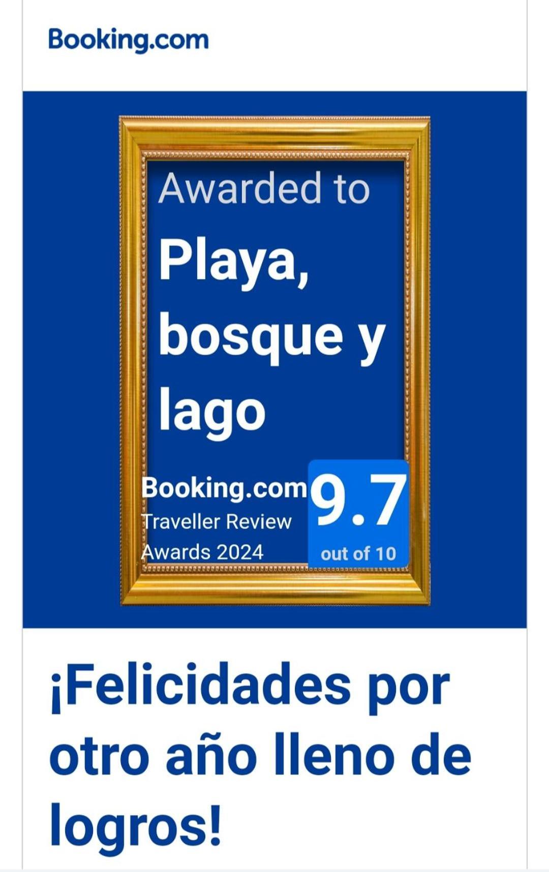 Playa, Bosque Y *