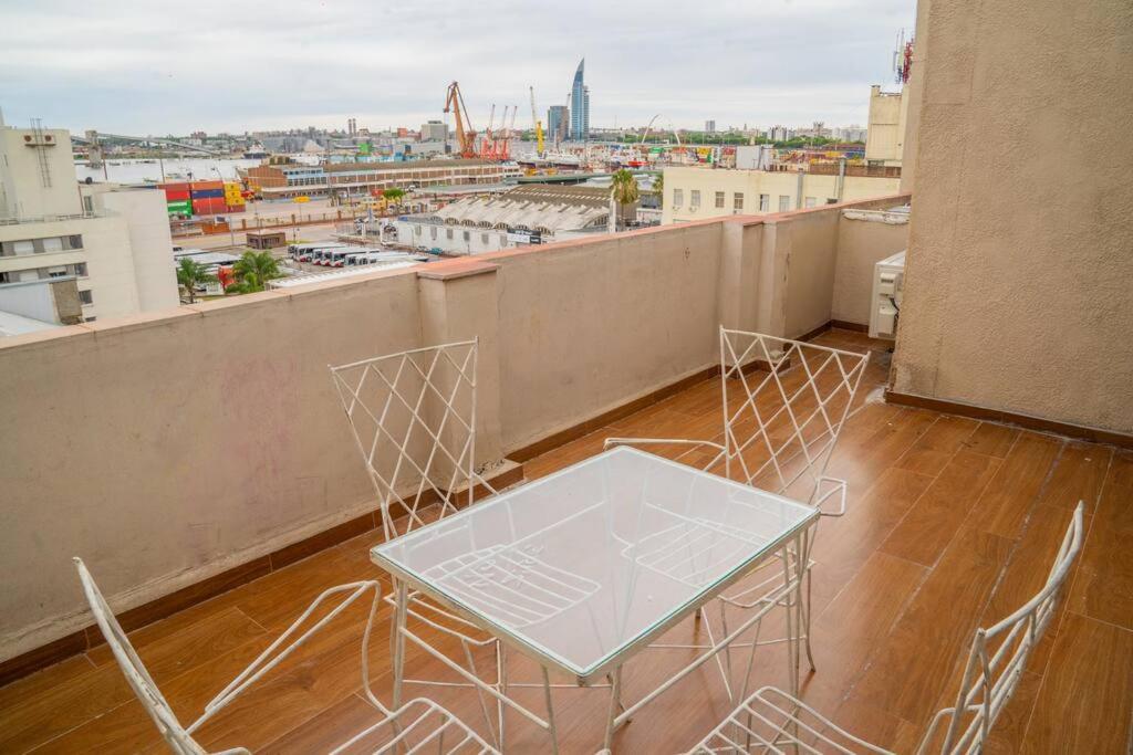 Penthouse With Two Terraces At The Old 502 * Montevideo