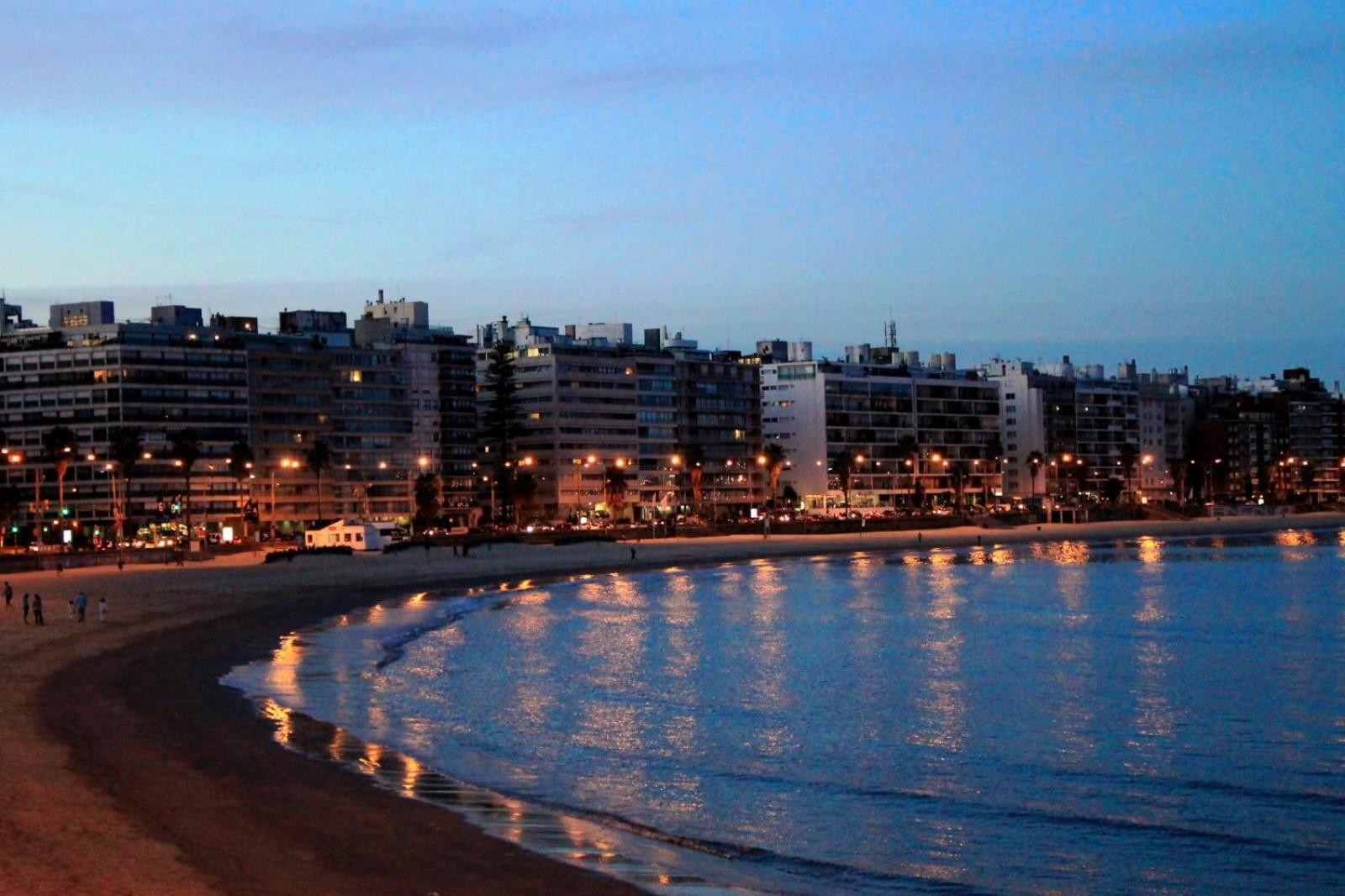 Alca Exclusivo A 80 Mts De Playa Pocitos *