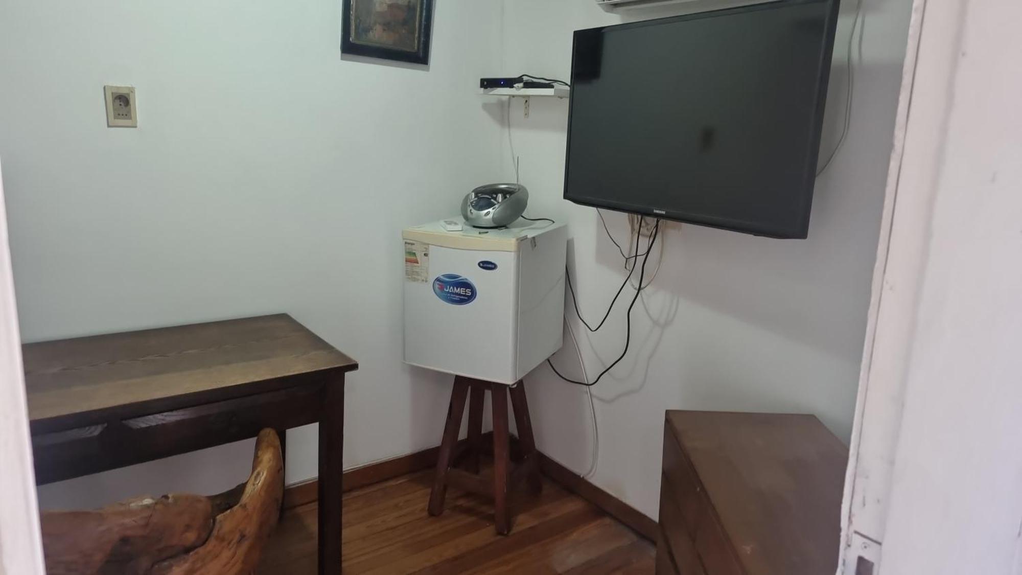 Loft Casa Dos Pisos Con Garage Pocitos Playa 4 Personas Сasa de vacaciones *