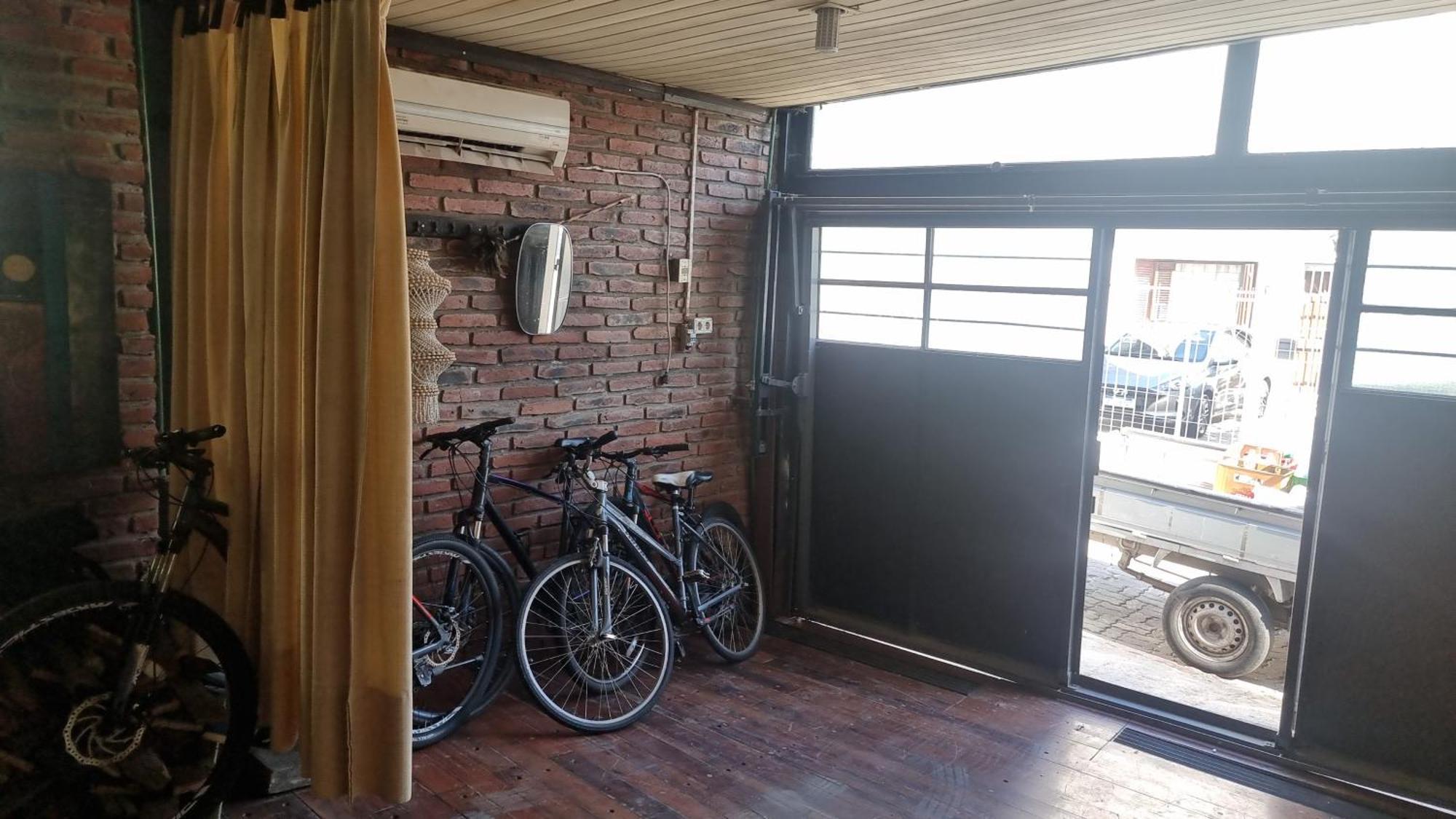 Loft Casa Dos Pisos Con Garage Pocitos Playa 4 Personas *