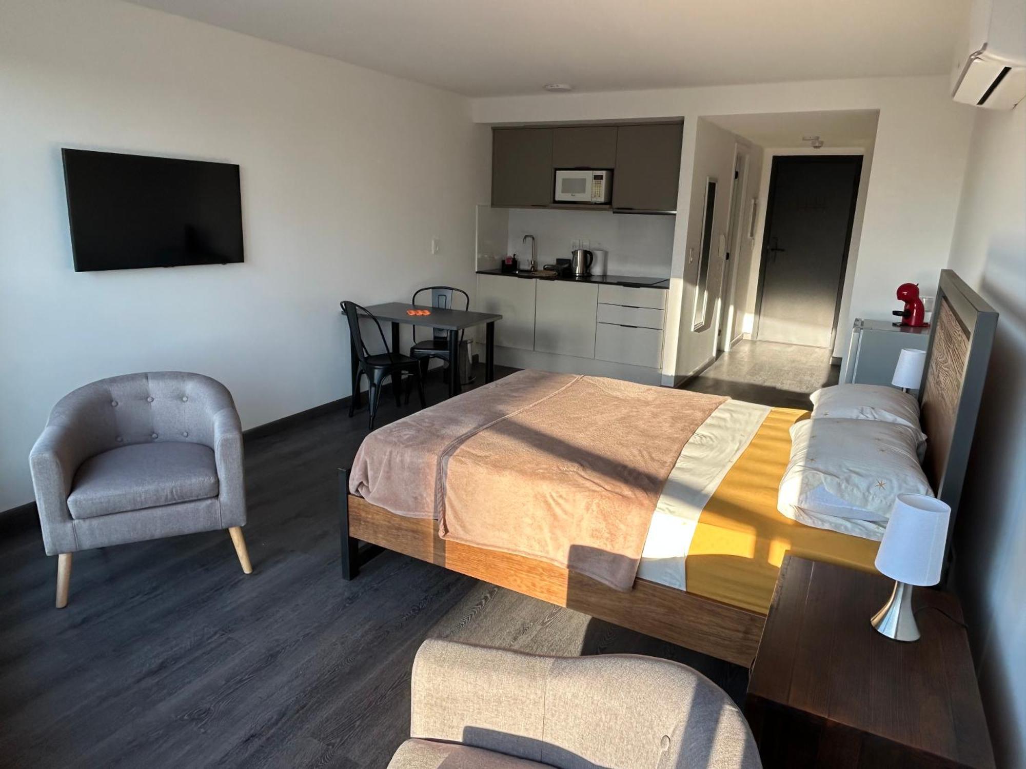 Amplio Y Nuevo Con Excelente Ubicación Y Vista Apartamento Montevideo