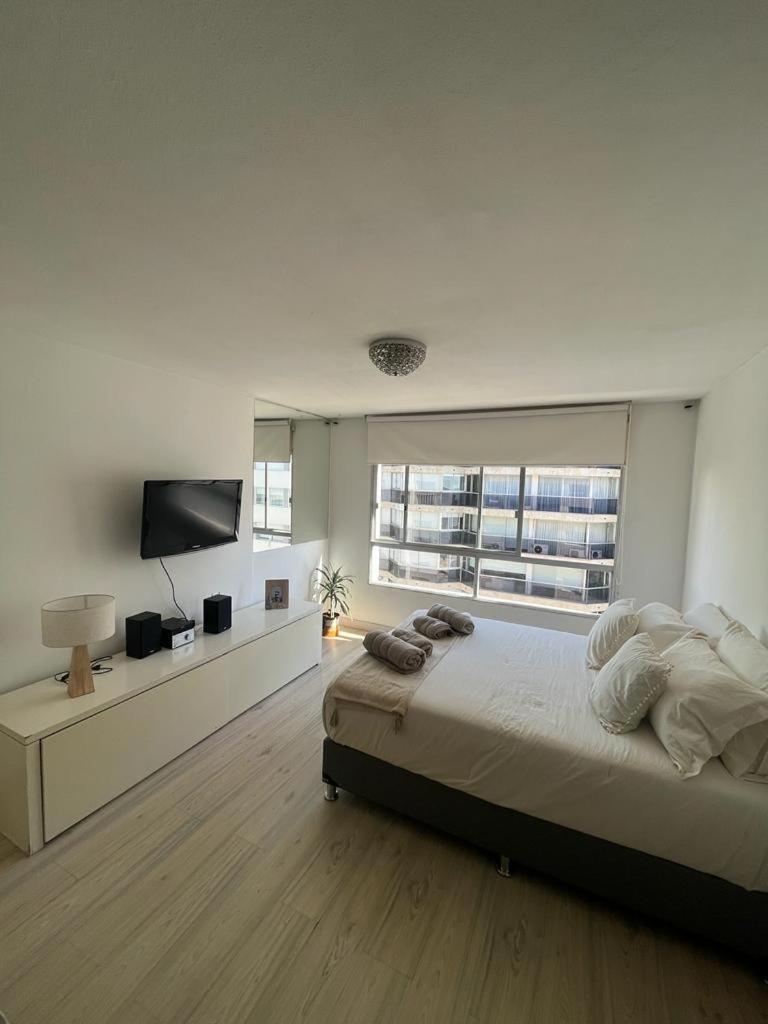 En Pocitos Vista Al Mar Apartamento Montevideo