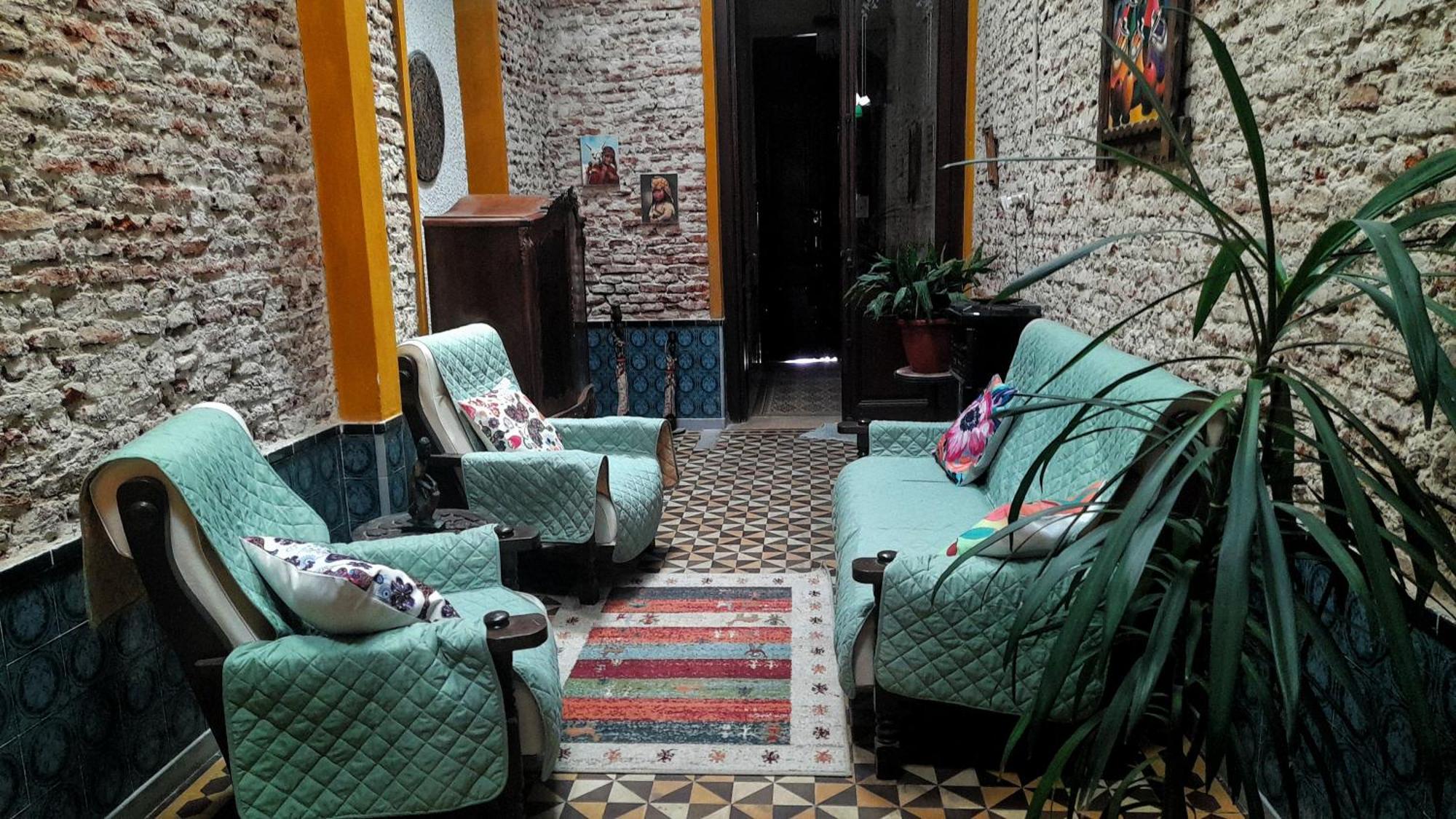 Habitación en casa particular El Patio De La Morocha Montevideo