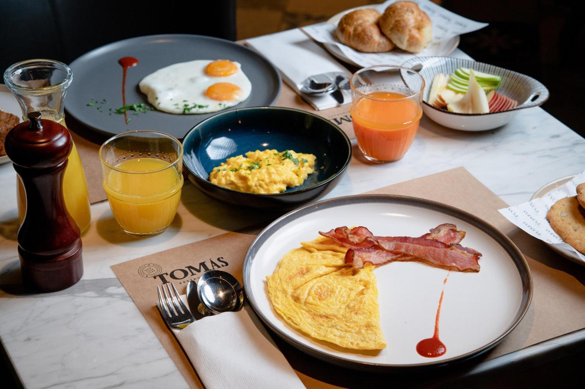 Hotel Soro Montevideo, Curio Collection By Hilton 4*