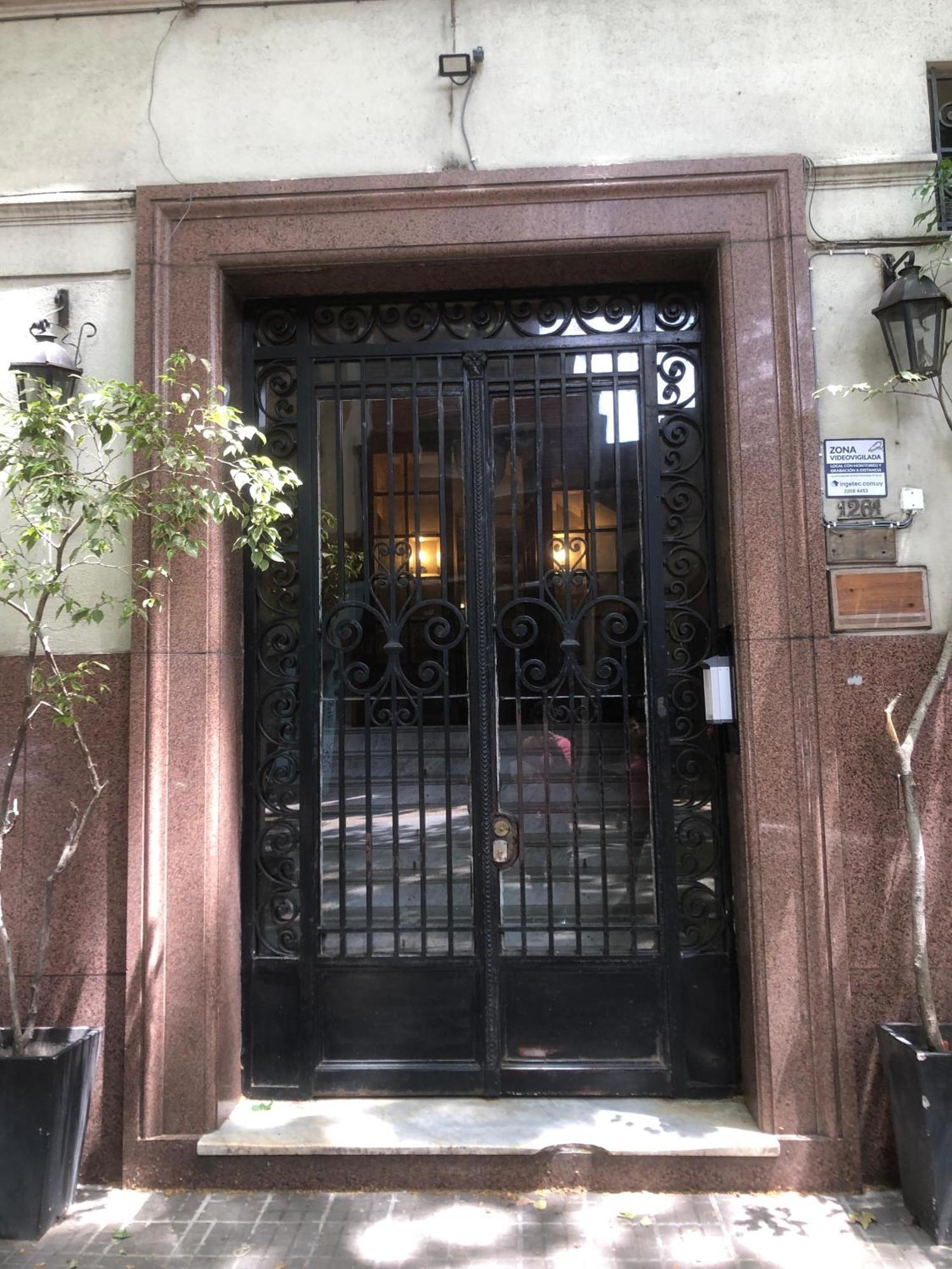Edificio Quijano * Montevideo