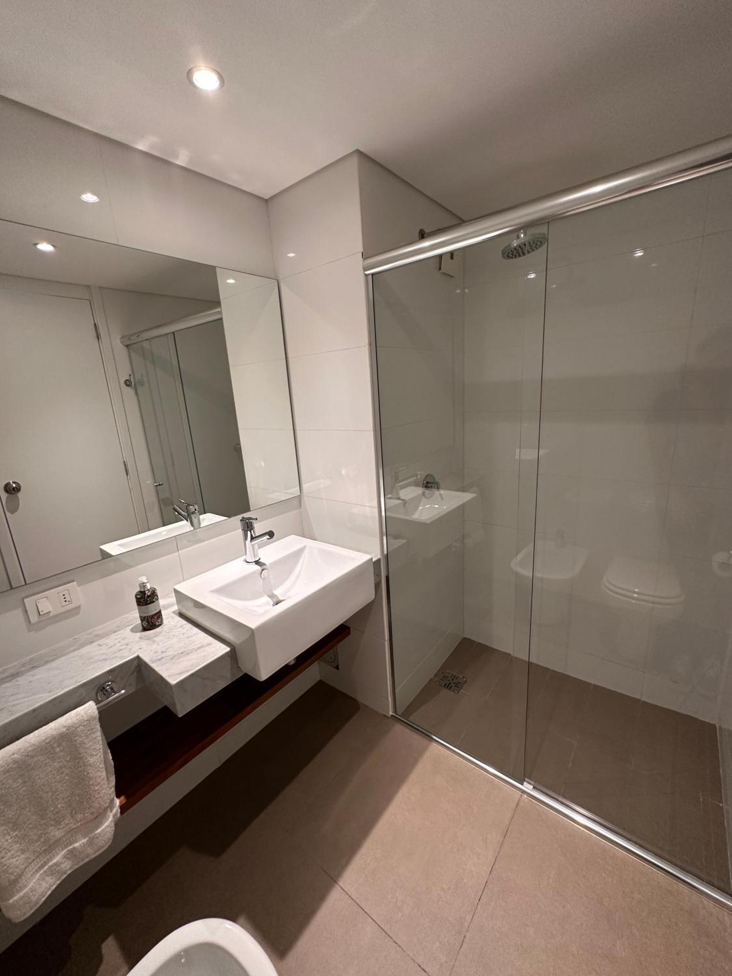 Apartamento Frente Al Lago Montevideo