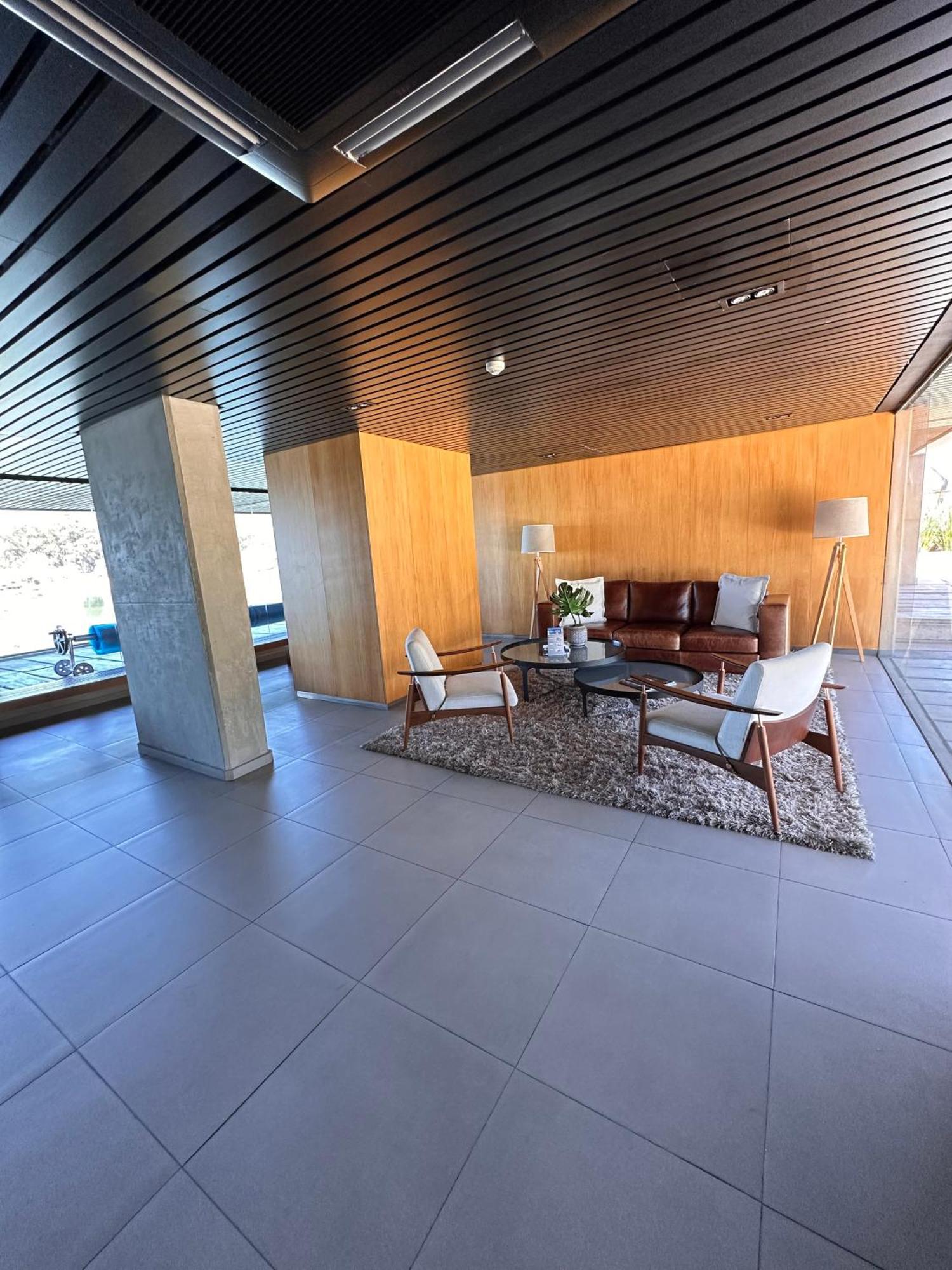 Apartamento Frente Al Lago Montevideo