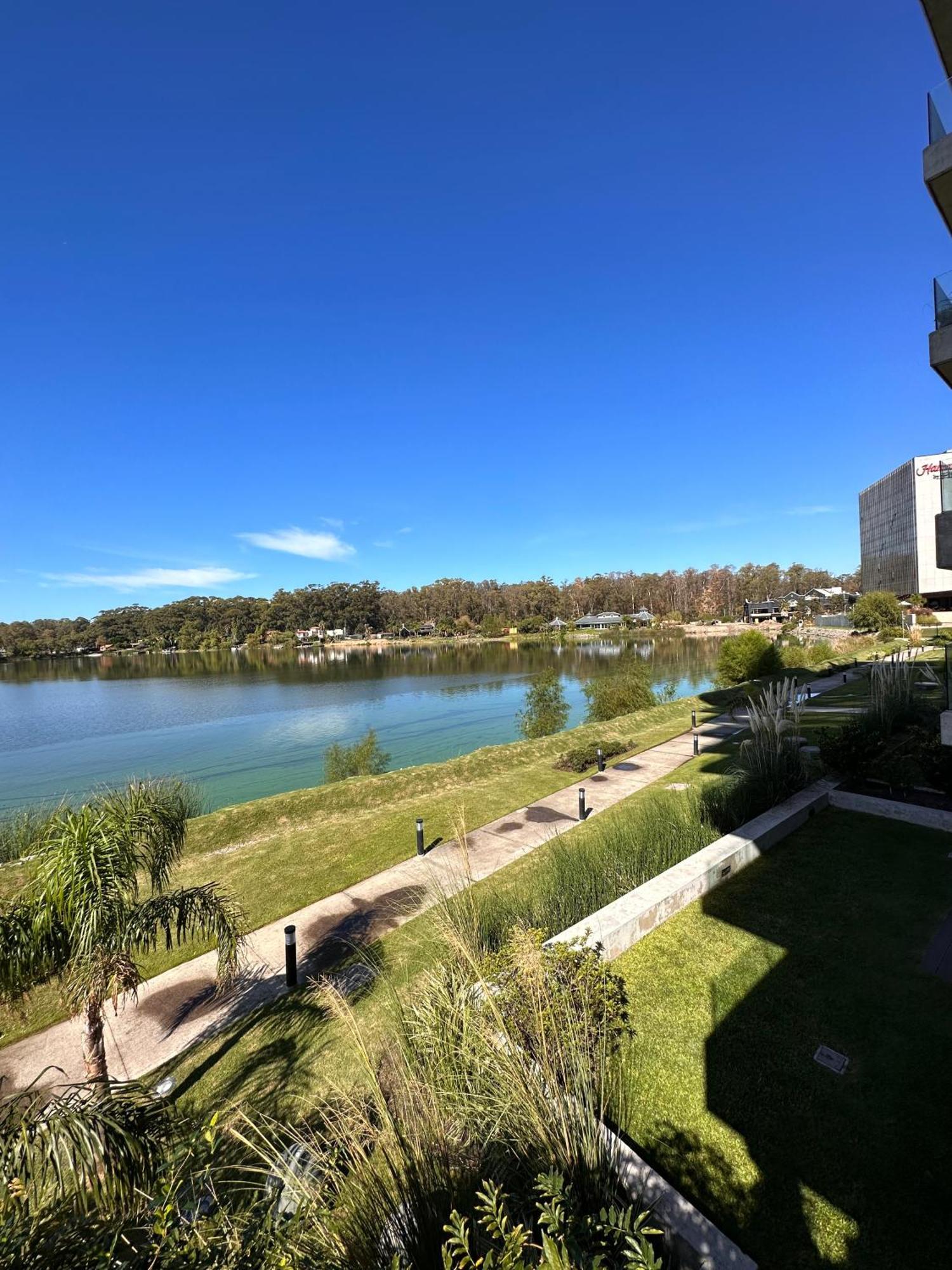 Apartment Apartamento Frente Al Lago *