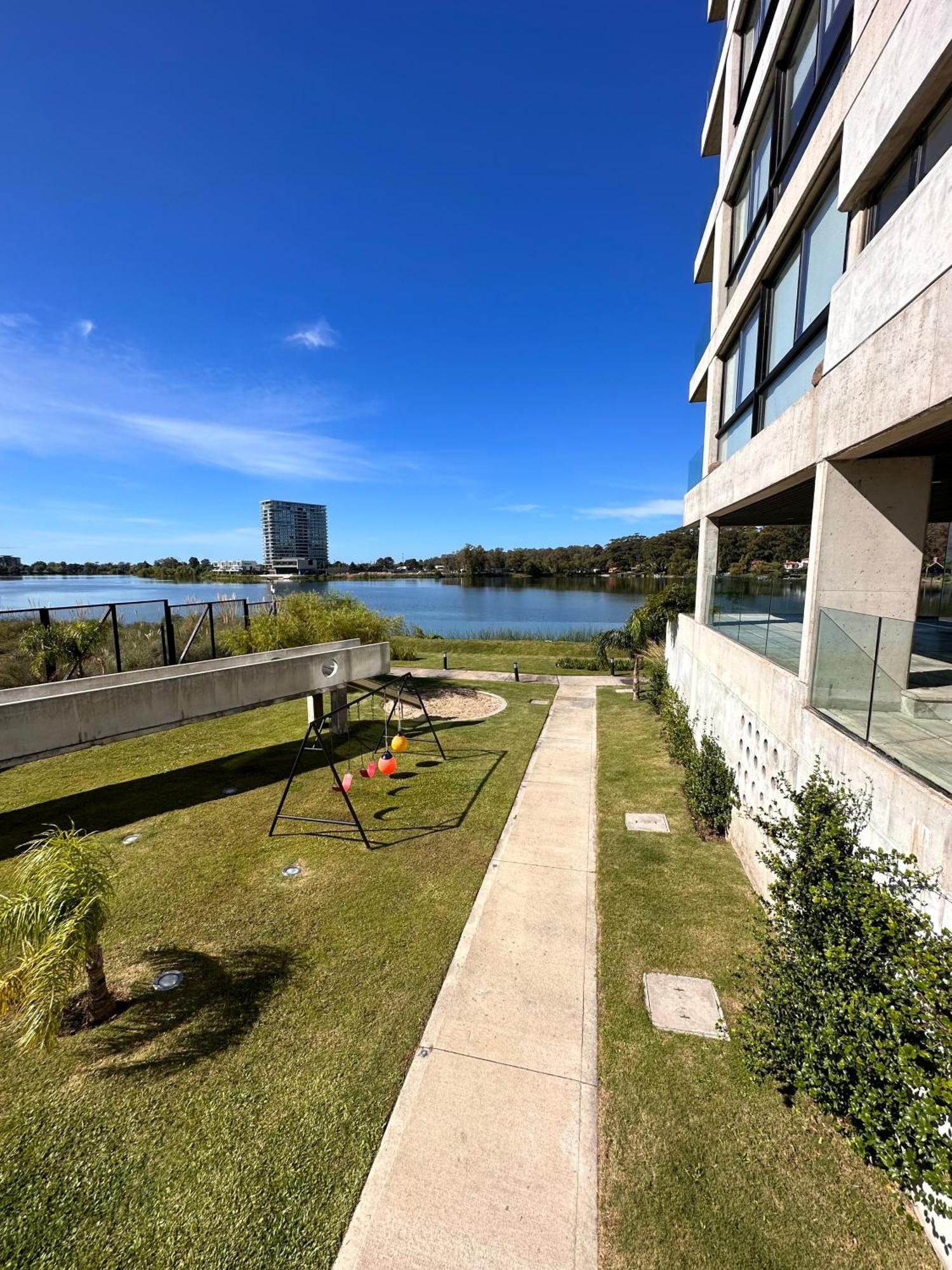 Apartamento Frente Al Lago *