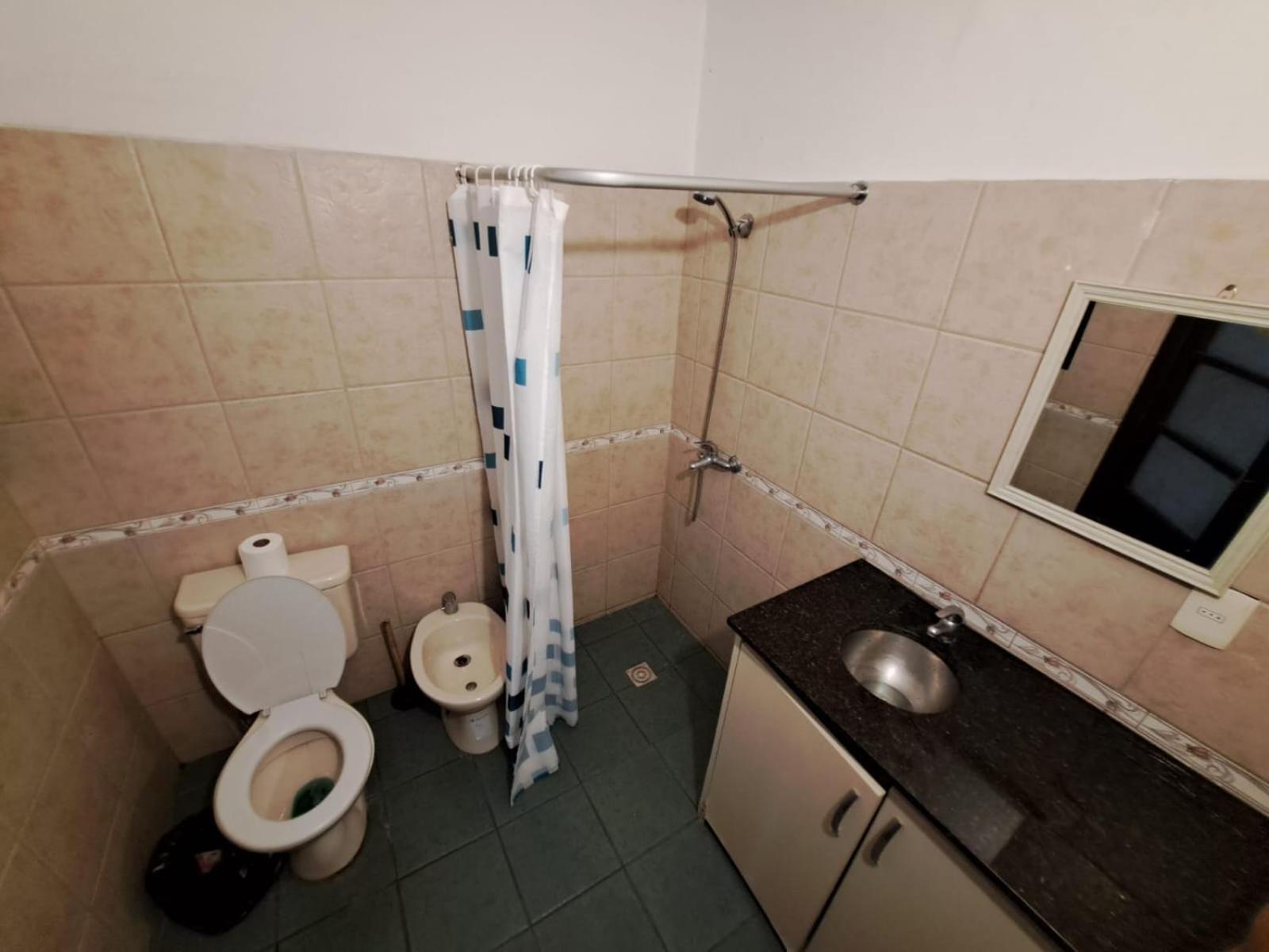 Сasa de vacaciones Amplia Casa En Centro De La Ciudad *