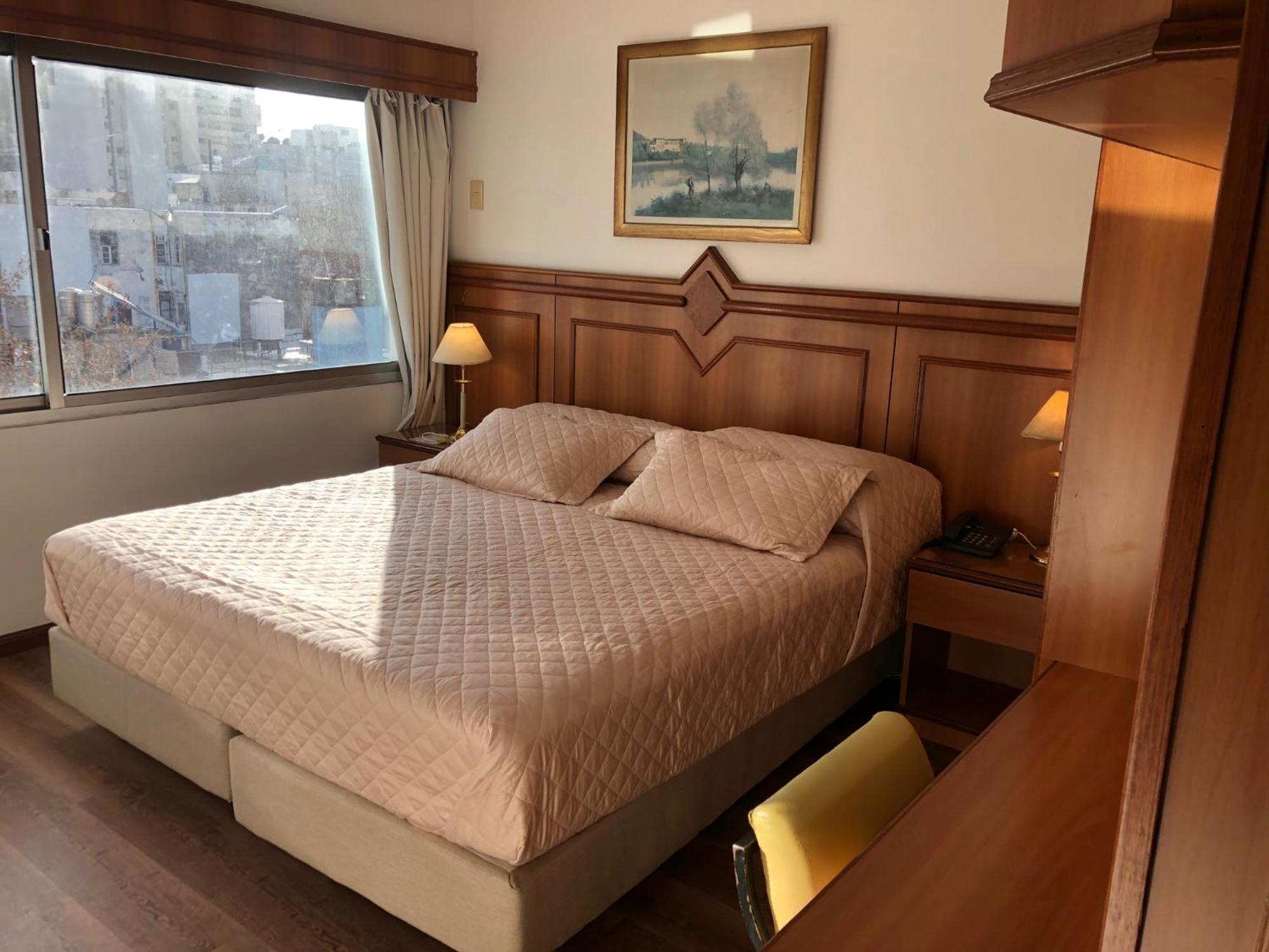 Hotel London Palace 3*
