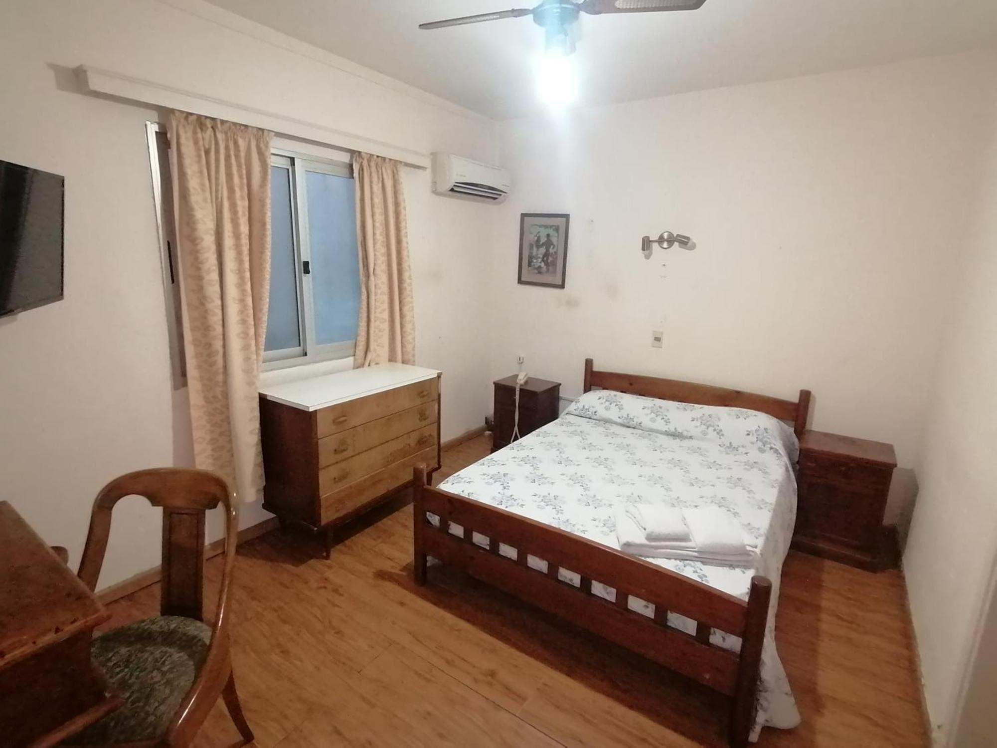 Richmond Hotel 2*