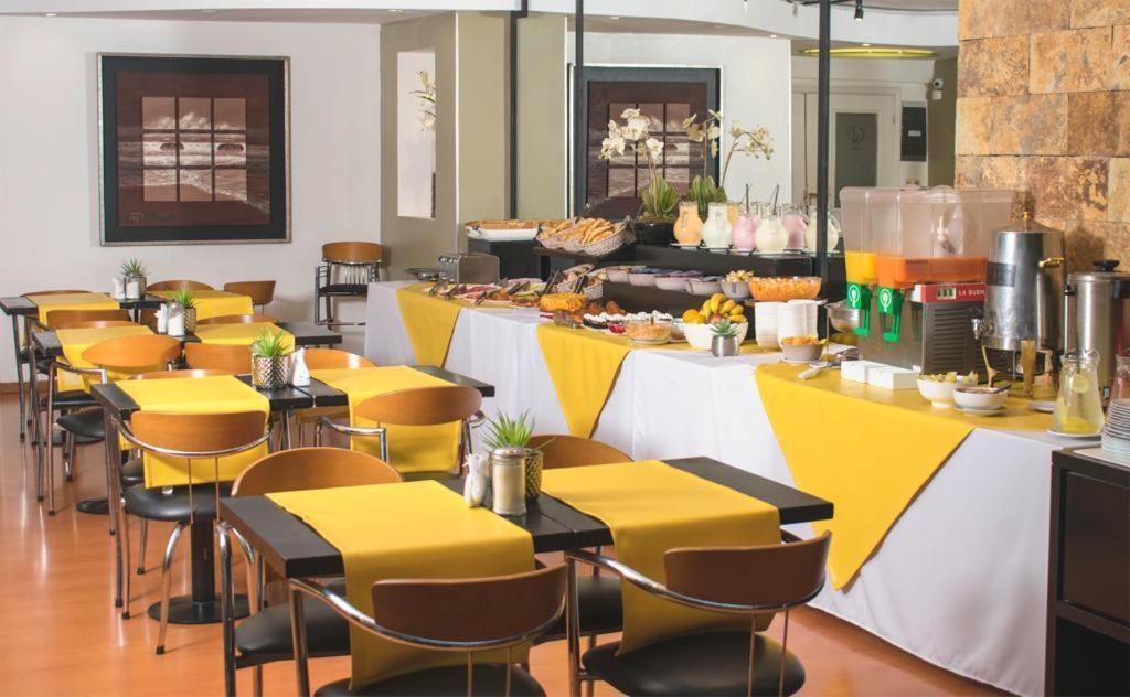 Pocitos Plaza Hotel 4*