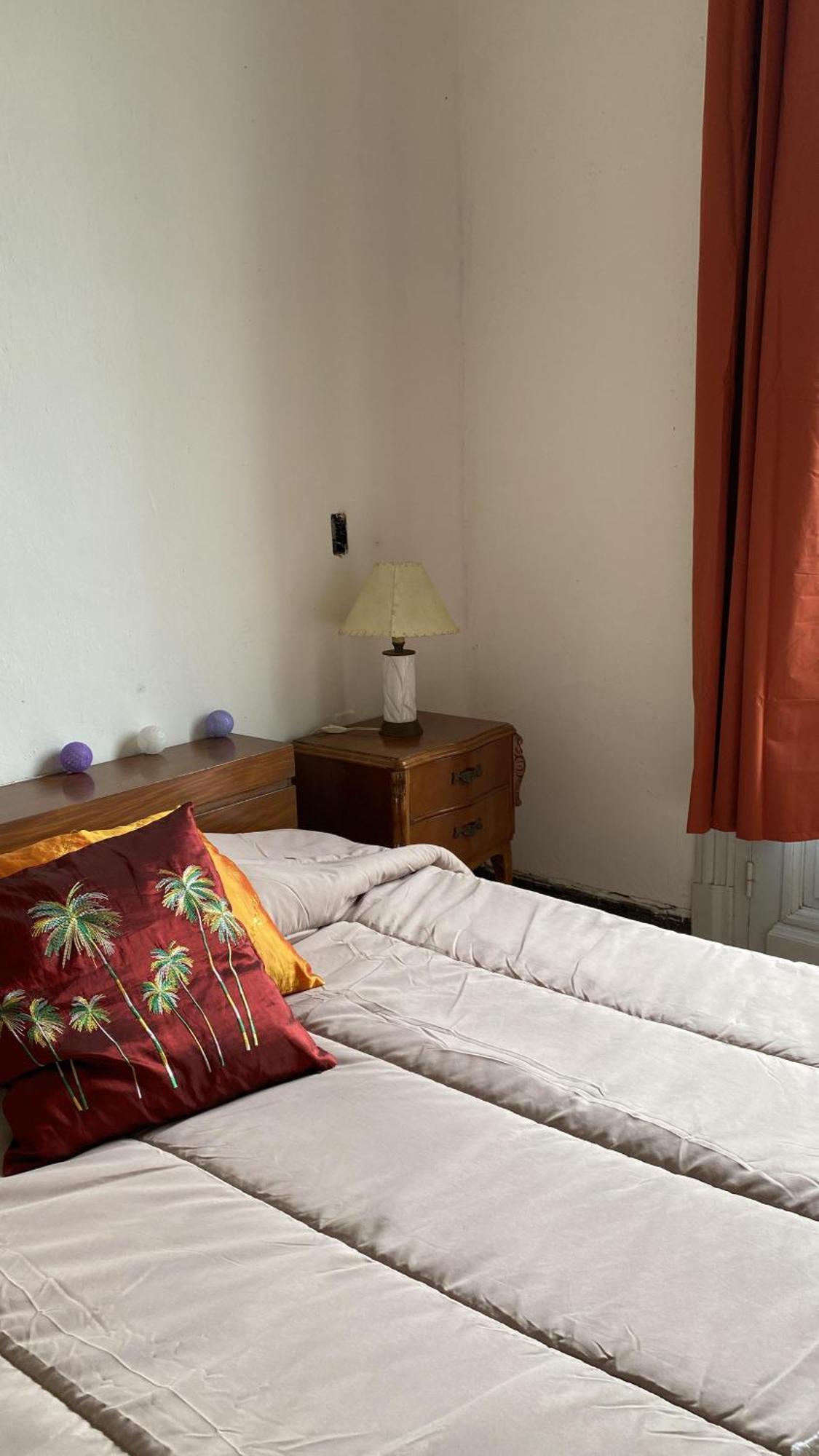 Habitación en casa particular Edificio Quijano Montevideo