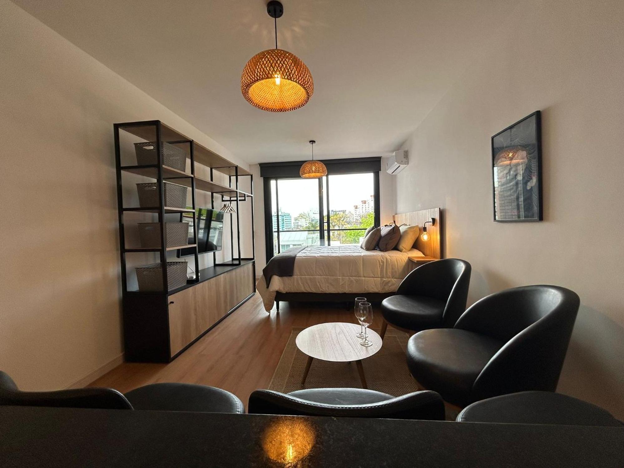 Edificio M1 - Frente A Punta Carretas Shopping - Gym Laundry Parrillero Solarium * Montevideo