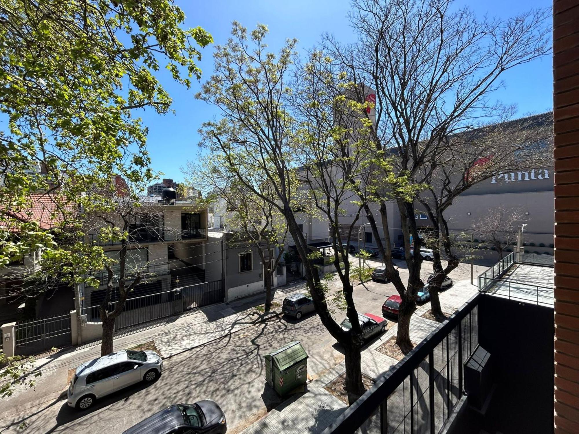 Edificio M1 - Frente A Punta Carretas Shopping - Gym Laundry Parrillero Solarium *