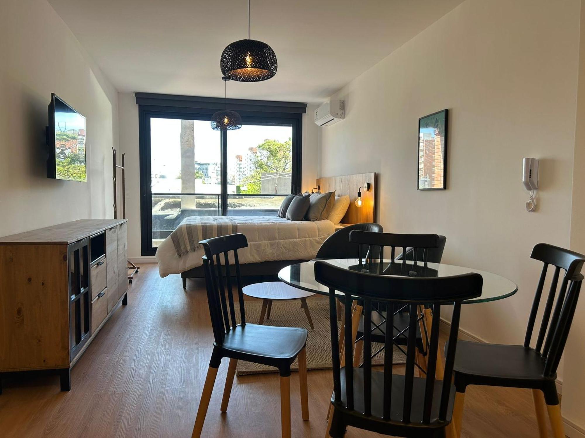 Apartamento Edificio M1 - Frente A Punta Carretas Shopping - Gym Laundry Parrillero Solarium *