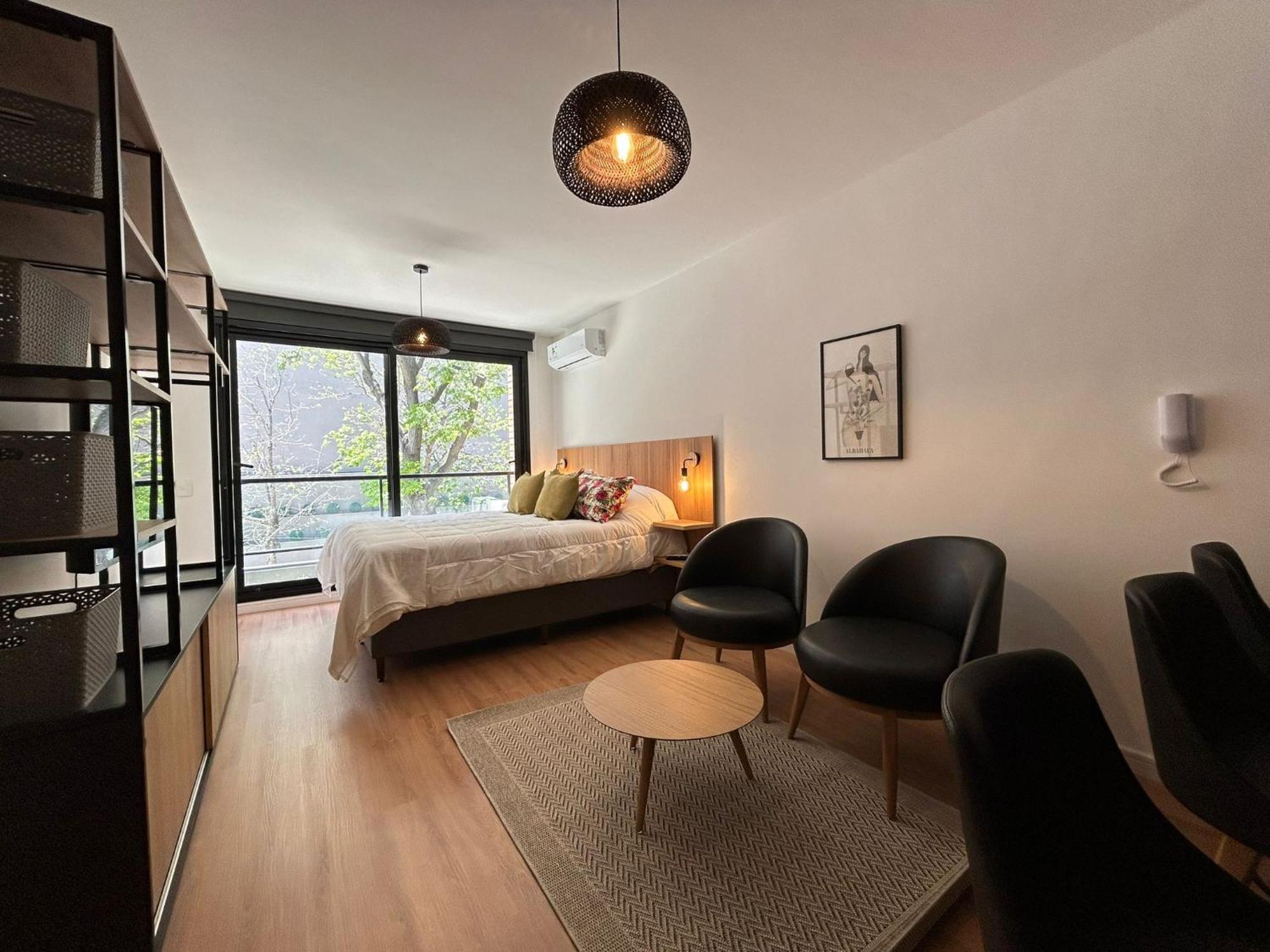 Edificio M1 - Frente A Punta Carretas Shopping - Gym Laundry Parrillero Solarium Apartamento
