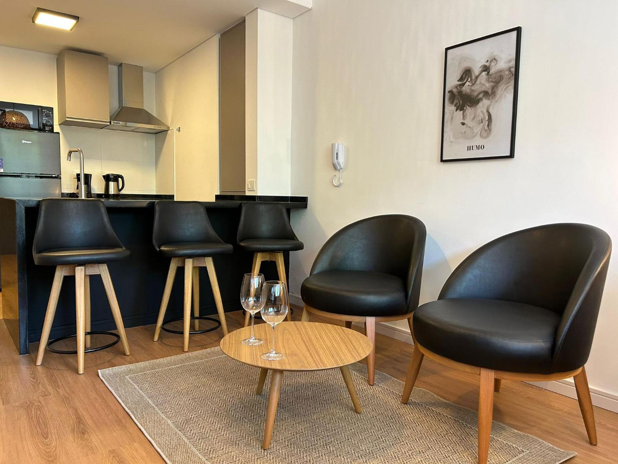 Edificio M1 - Frente A Punta Carretas Shopping - Gym Laundry Parrillero Solarium * Montevideo