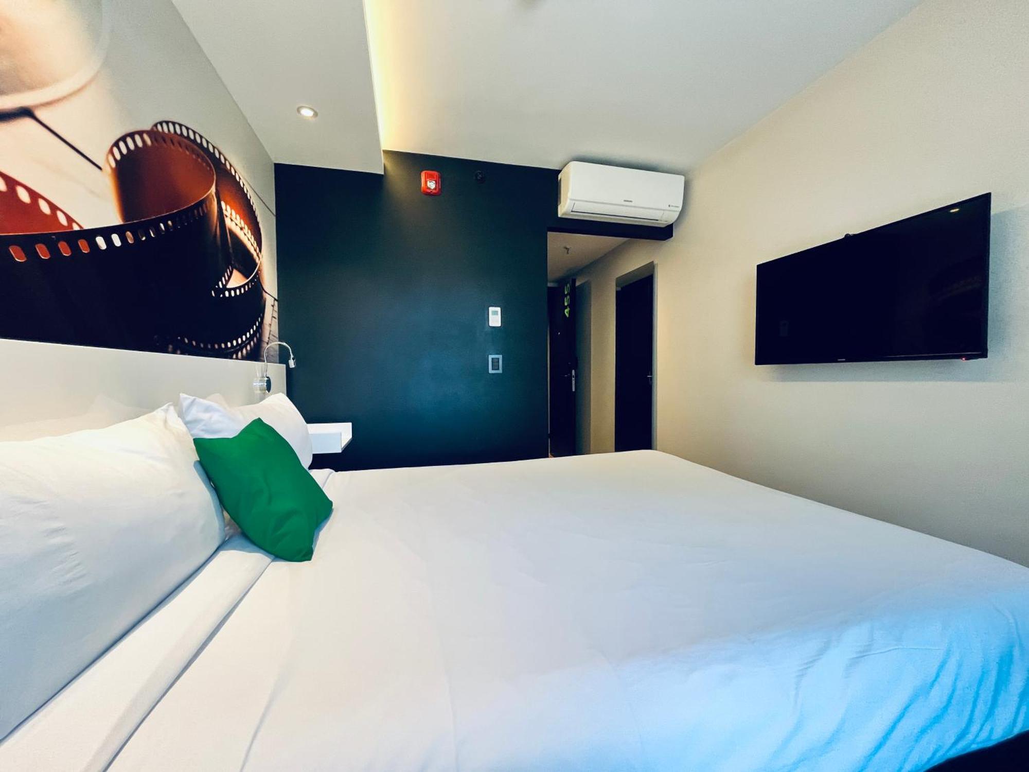 Hotel Ibis Styles Biarritz 3*