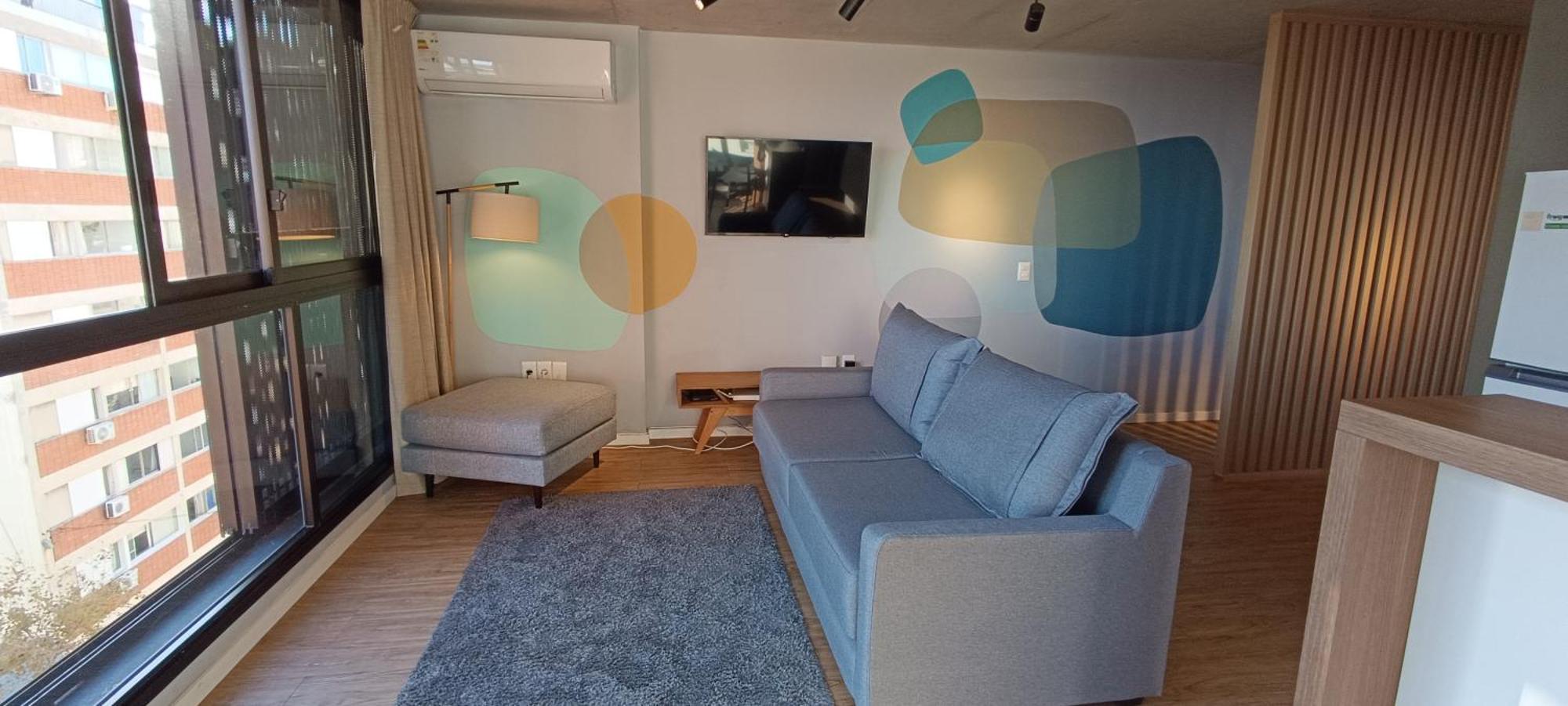 Apartamento Original Modern With Beautiful View On The Rambla, Sleeps Up To 6
