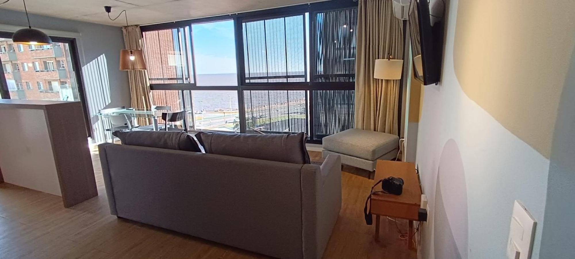 Original Modern With Beautiful View On The Rambla, Sleeps Up To 6