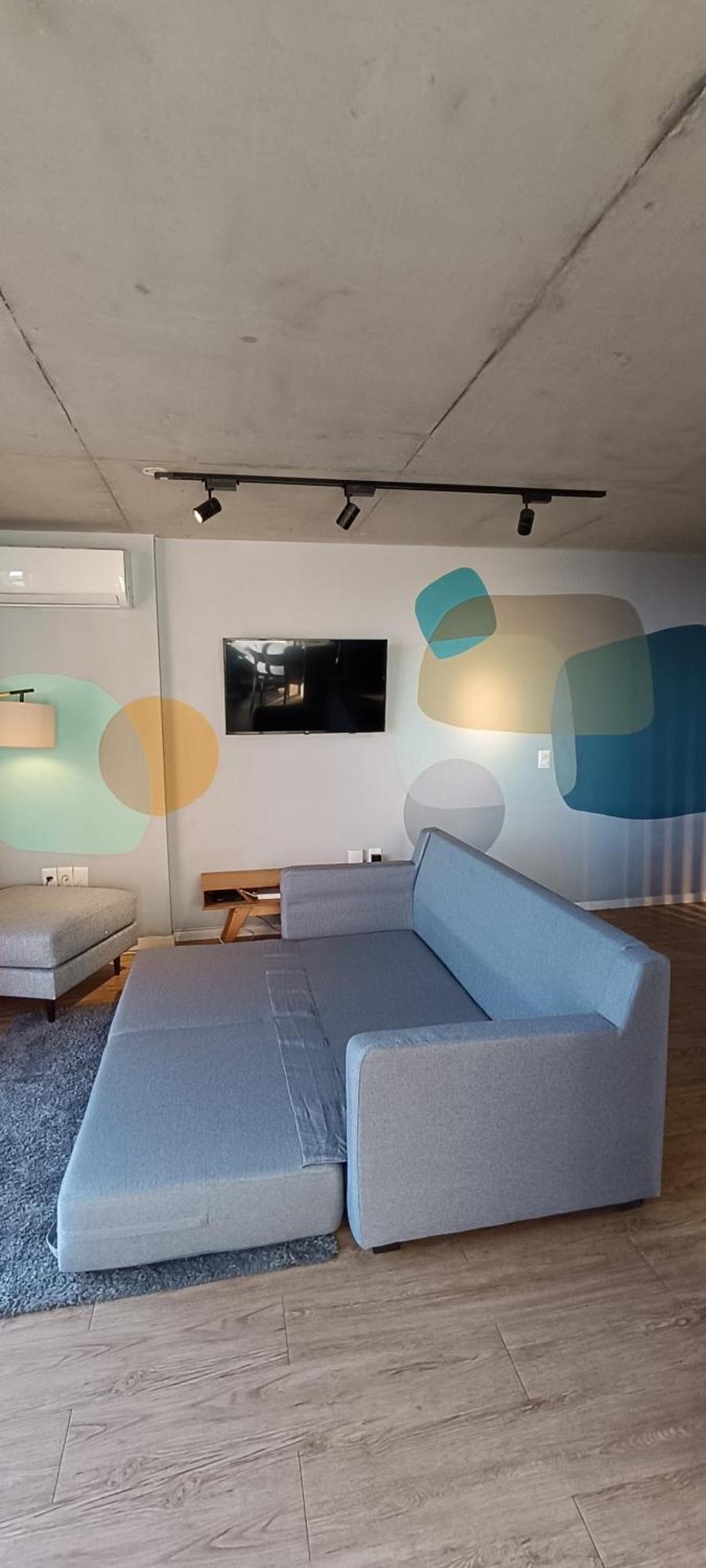 Apartamento Original Modern With Beautiful View On The Rambla, Sleeps Up To 6