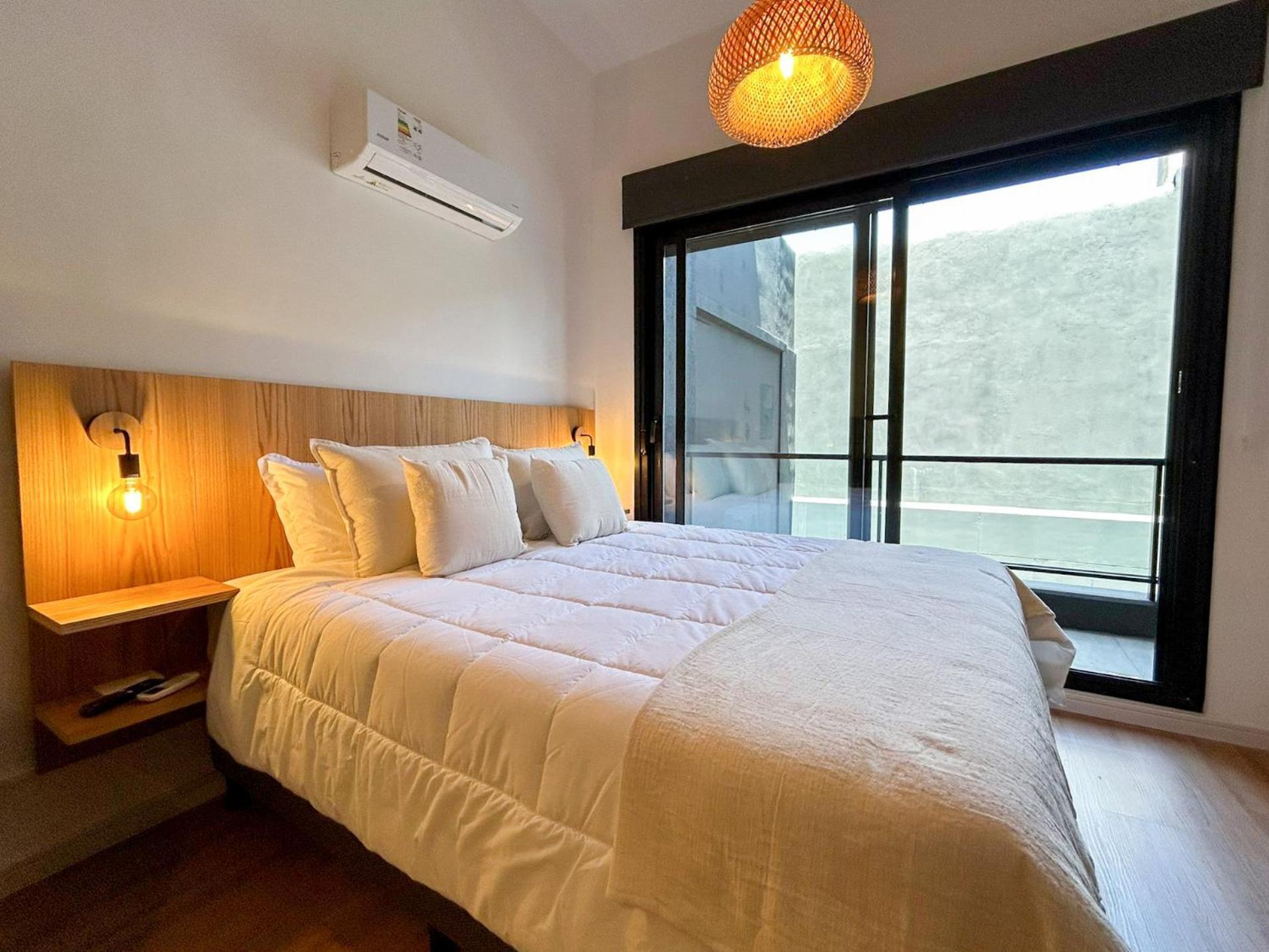 Apartamento Edificio M1 - Frente A Punta Carretas Shopping - Gym Laundry Parrillero Solarium *
