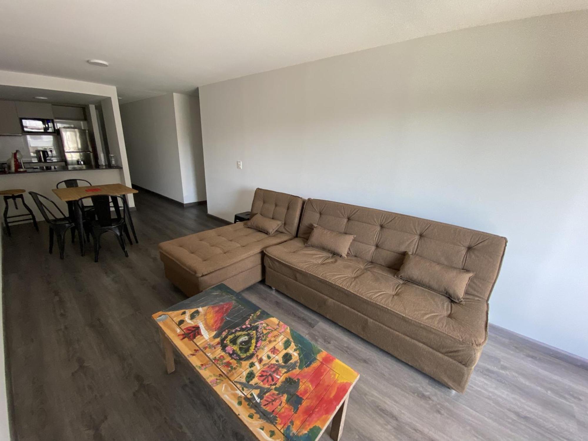Apartamento Amplio Y Nuevo Con Excelente Ubicación Y Vista *