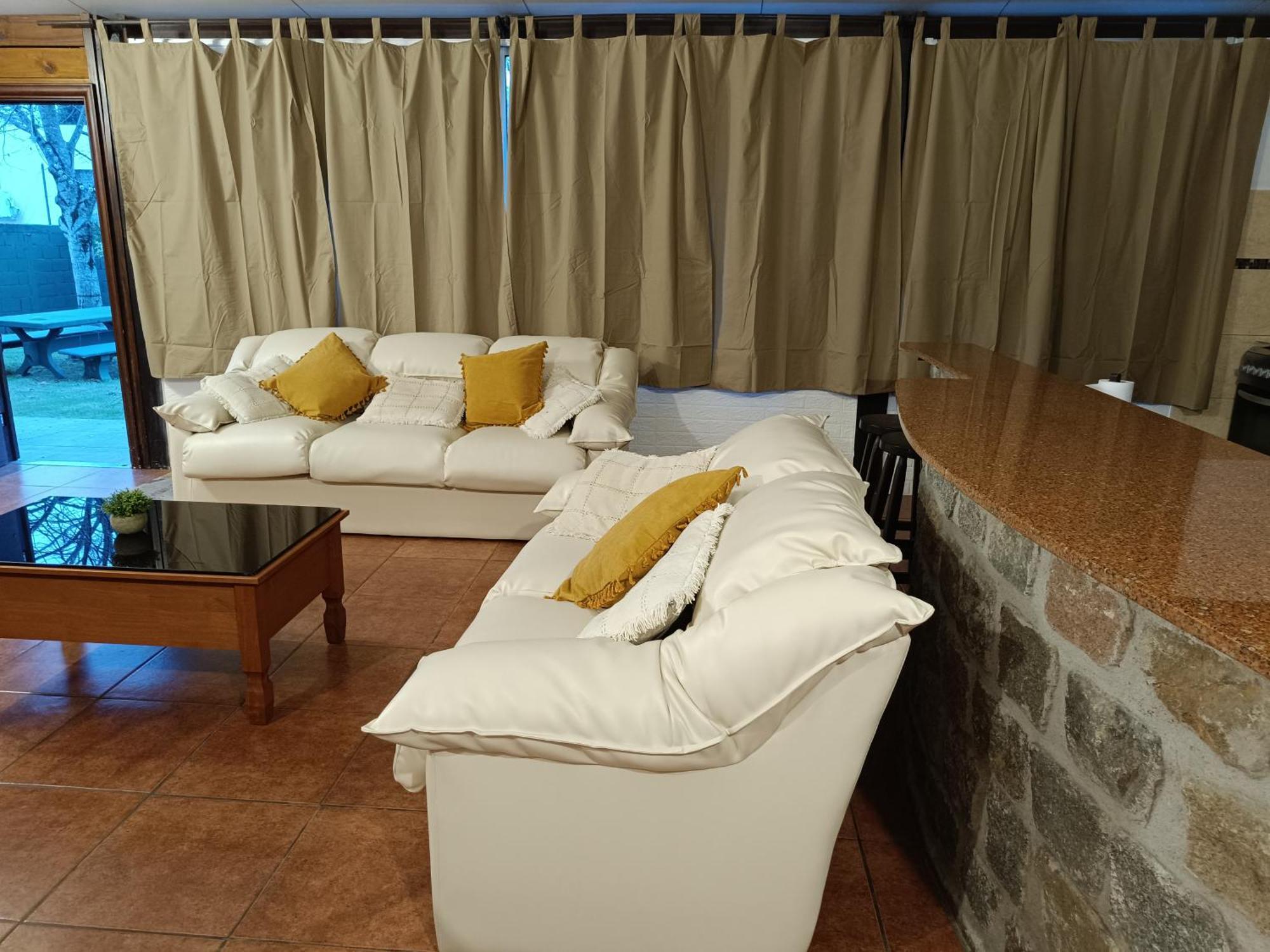 Casa Independiente En Malvin