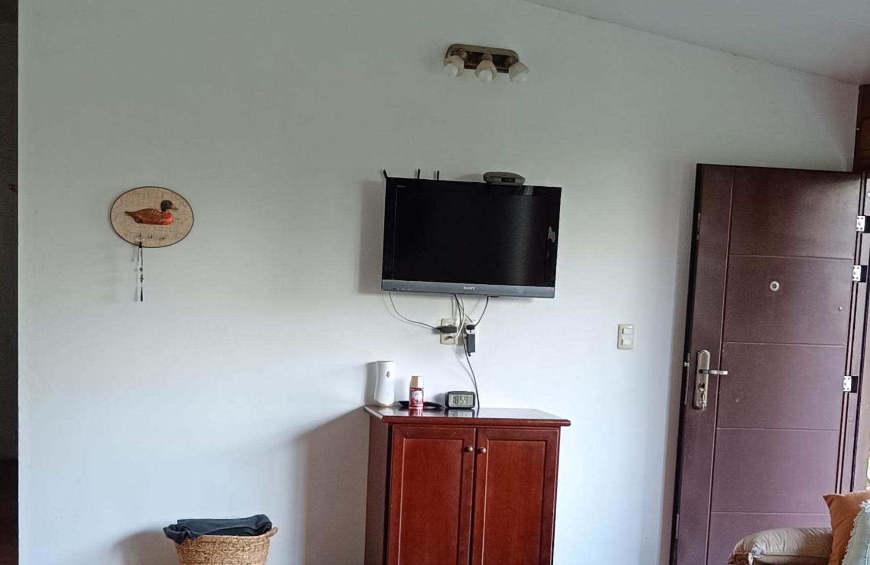 Casa Independiente En Malvin Сasa de vacaciones *