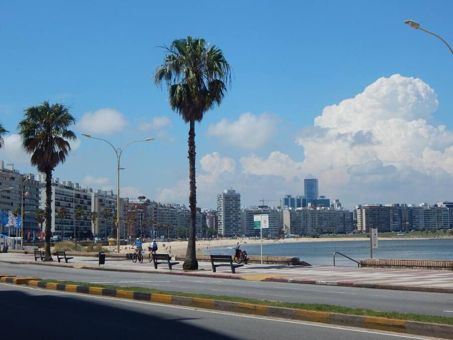 Apartamento Punta Carretas Comodo Frente Al Mar Playa Pocitos Montevideo