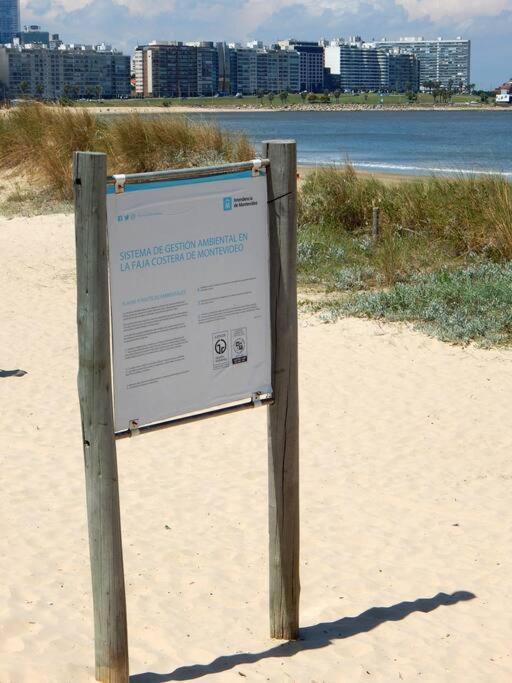 Apartamento Punta Carretas Comodo Frente Al Mar Playa Pocitos