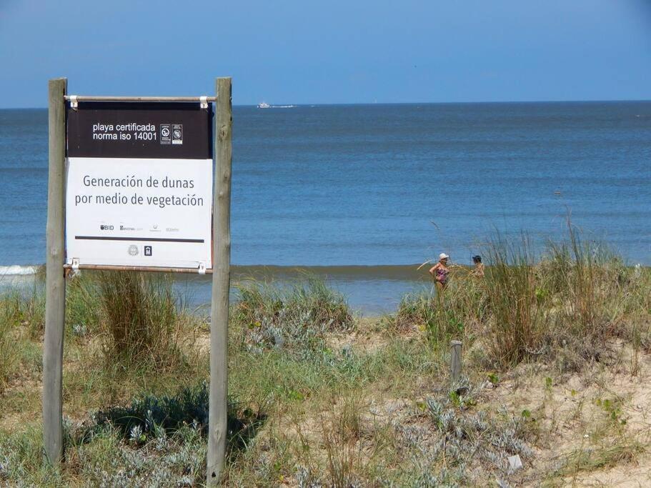 Punta Carretas Comodo Frente Al Mar Playa Pocitos Apartamento