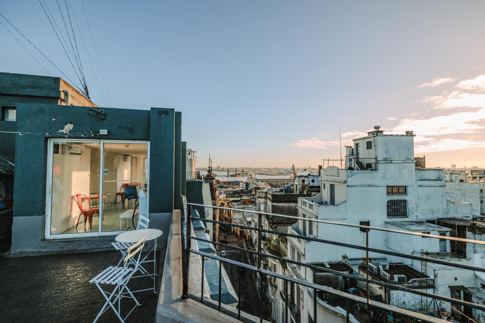 Hotel El Viajero Downtown Hostel&suites 2*